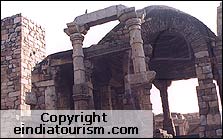 Safdarjung Tomb